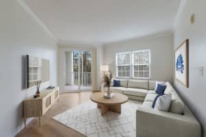 5600 BENTGRASS DRIVE, SARASOTA, FL 34235 Sold 12/17/24