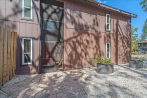 3819 WISTERIA STREET, SARASOTA, FL 34232 Sold 12/03/24