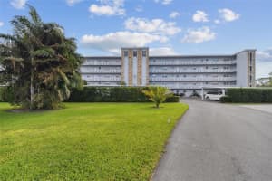 3860 IRONWOOD LANE, BRADENTON, FL 34209 Sold 04/11/25