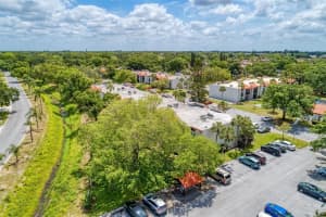 3217 BENEVA ROAD, SARASOTA, FL 34232 Sold 03/31/25