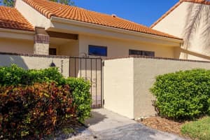 5339 HUNTINGWOOD COURT, SARASOTA, FL 34235 Sold 12/20/24