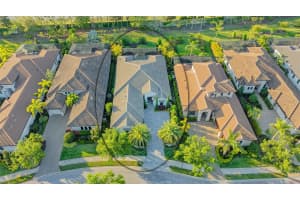 7928 MATERA COURT, LAKEWOOD RANCH, FL 34202 - MLS#MFRA4626941