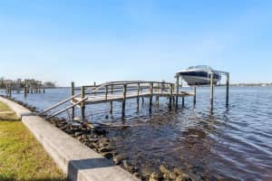 2503 RIVERVIEW BOULEVARD, BRADENTON, FL 34205 Sold 11/26/24