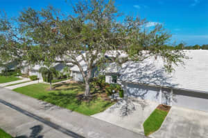 5363 CRESTLAKE BOULEVARD, SARASOTA, FL 34233 Sold 01/03/25
