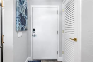 1257 S Portofino Dr, Sarasota, FL 34242, Sold 12/19/24
