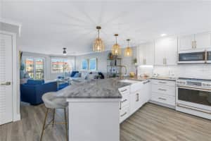 1257 S Portofino Dr, Sarasota, FL 34242, Sold 12/19/24