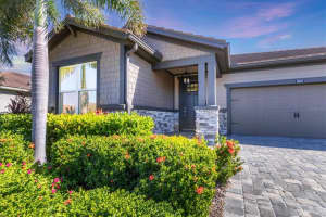 5925 LONG SHORE LOOP, SARASOTA, FL 34238 Sold 12/23/24