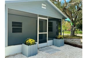 5404 DORSAY STREET, SARASOTA, FL 34232 Sold 03/20/25