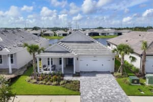 8067 SLIPWAY DRIVE, SARASOTA, FL 34240 Sold 01/20/25