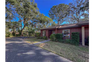 1328 BANCHORY LANE, SARASOTA, FL 34237 Sold 02/27/25