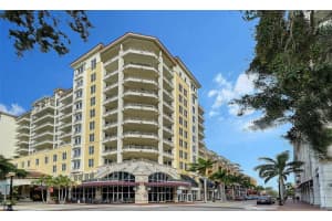 100 CENTRAL AVENUE, SARASOTA, FL 34236 Sold 02/28/25