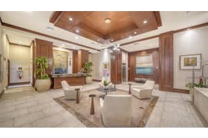 100 CENTRAL AVENUE, SARASOTA, FL 34236 Sold 02/28/25