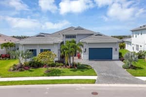 8428 CANE BAY COURT, LAKEWOOD RANCH, FL 34202 Sold 02/07/25