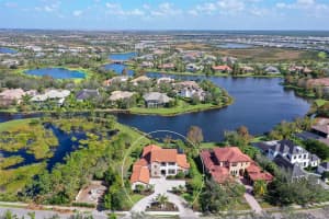 16303 BAYCROSS DRIVE, LAKEWOOD RANCH, FL 34202 Sold 01/06/25