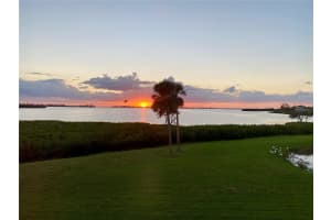 4752 INDEPENDENCE DRIVE, BRADENTON, FL 34210 Sold 02/25/25