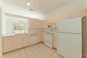 6427 GOLDEN LEAF COURT, LAKEWOOD RANCH, FL 34202 Sold 03/07/25