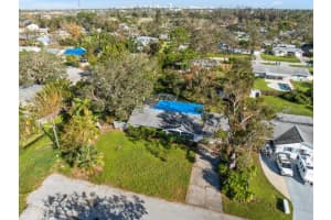 2209 OAK TERRACE, SARASOTA, FL 34231 Sold 02/25/25