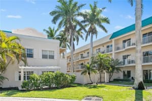 5961 MIDNIGHT PASS ROAD, SARASOTA, FL 34242 Sold 12/18/24
