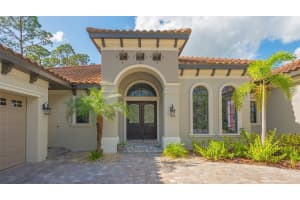 9291 Swaying Branch Rd, SARASOTA