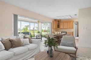 6904 8TH AVENUE, BRADENTON, FL 34209 Sold 01/02/25
