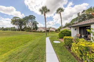 3509 LONGMEADOW #5, SARASOTA, FL 34235 Sold 12/19/24