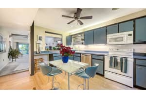 1617 BAYHOUSE COURT, SARASOTA, FL 34231 - MLS#MFRA4627487