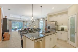 7420 RIDGELAKE CIRCLE, BRADENTON, FL 34203 Sold 12/13/24