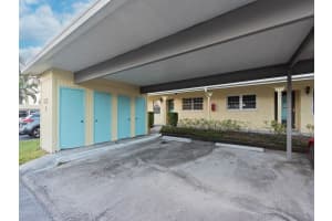 2465 NORTHSIDE DRIVE, CLEARWATER, FL 33761 - MLS#MFRA4627524