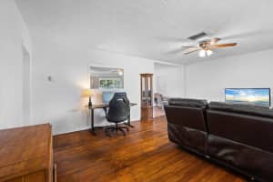 1601 26TH STREET, BRADENTON, FL 34205 Sold 01/07/25