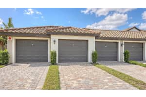 5710 Palmer Cir #201, BRADENTON