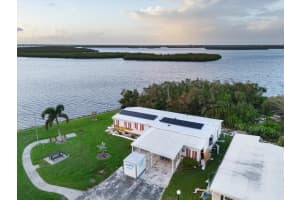 4300 Riverside Dr #37, PUNTA GORDA
