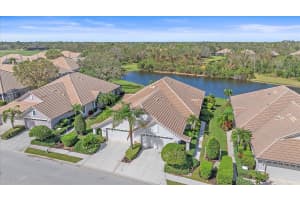 7011 WOODMORE TERRACE, LAKEWOOD RANCH, FL 34202 - MLS#MFRA4627573
