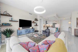 111 PINEAPPLE AVENUE, SARASOTA, FL 34236 Sold 06/05/25