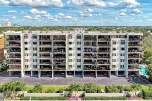 755 PALM AVENUE, SARASOTA, FL 34236 Sold 12/27/24