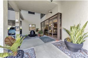 755 PALM AVENUE, SARASOTA, FL 34236 Sold 12/27/24
