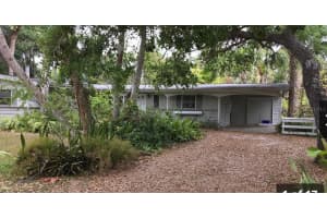 141 GARDEN LANE, SARASOTA, FL 34242 Sold 01/02/25