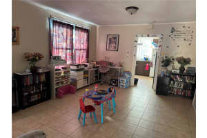 617 12TH AVENUE, BRADENTON, FL 34205 Sold 03/31/25
