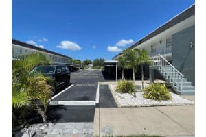 2955 BENEVA RD #108, SARASOTA, FL 34232 Sold 12/13/24