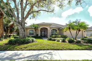 2120 CALUSA LAKES BOULEVARD, NOKOMIS, FL 34275 Sold 02/28/25