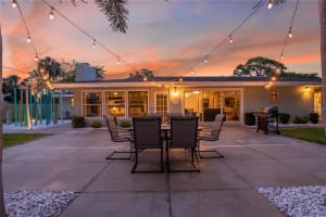 322 SUWANEE AVENUE, SARASOTA, FL 34243 Sold 03/12/25