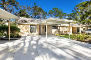 4873 VILLAGE GARDENS DRIVE, SARASOTA, FL 34234 Sold 04/28/25
