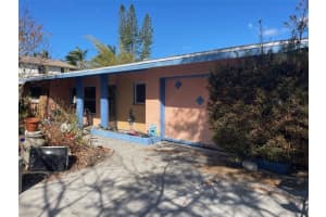 337 AVENIDA MADERA, SARASOTA, FL 34242 Sold 12/26/24