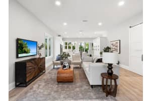 2415 FLOYD STREET, SARASOTA, FL 34239 Sold 06/12/25