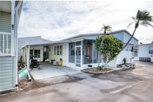 88 TWIN SHORES BOULEVARD, LONGBOAT KEY, FL 34228 Sold 07/18/25