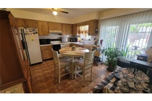 6407 3RD AVE NE, BRADENTON, FL 34208 Sold 02/19/25