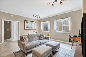1064 TAMIAMI TRAIL, SARASOTA, FL 34236 Sold 01/24/25