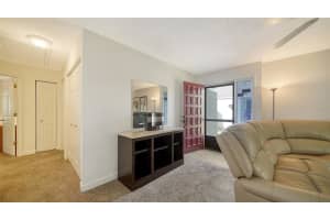 766 JEFFERSON AVENUE, SARASOTA, FL 34237 Sold 12/04/25