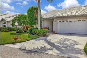 5456 KELLY DRIVE, SARASOTA, FL 34233 Sold 02/27/25