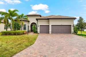 17802 Eastbrook Ter, LAKEWOOD RANCH