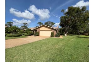 4962 CANDLEBUSH CIRCLE, SARASOTA, FL 34241 Sold 12/30/24